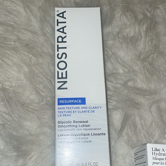 NIB New NEOSTRATA RESURFACE glycolic renewal smoothing lotion $55 - Picture 6 of 6